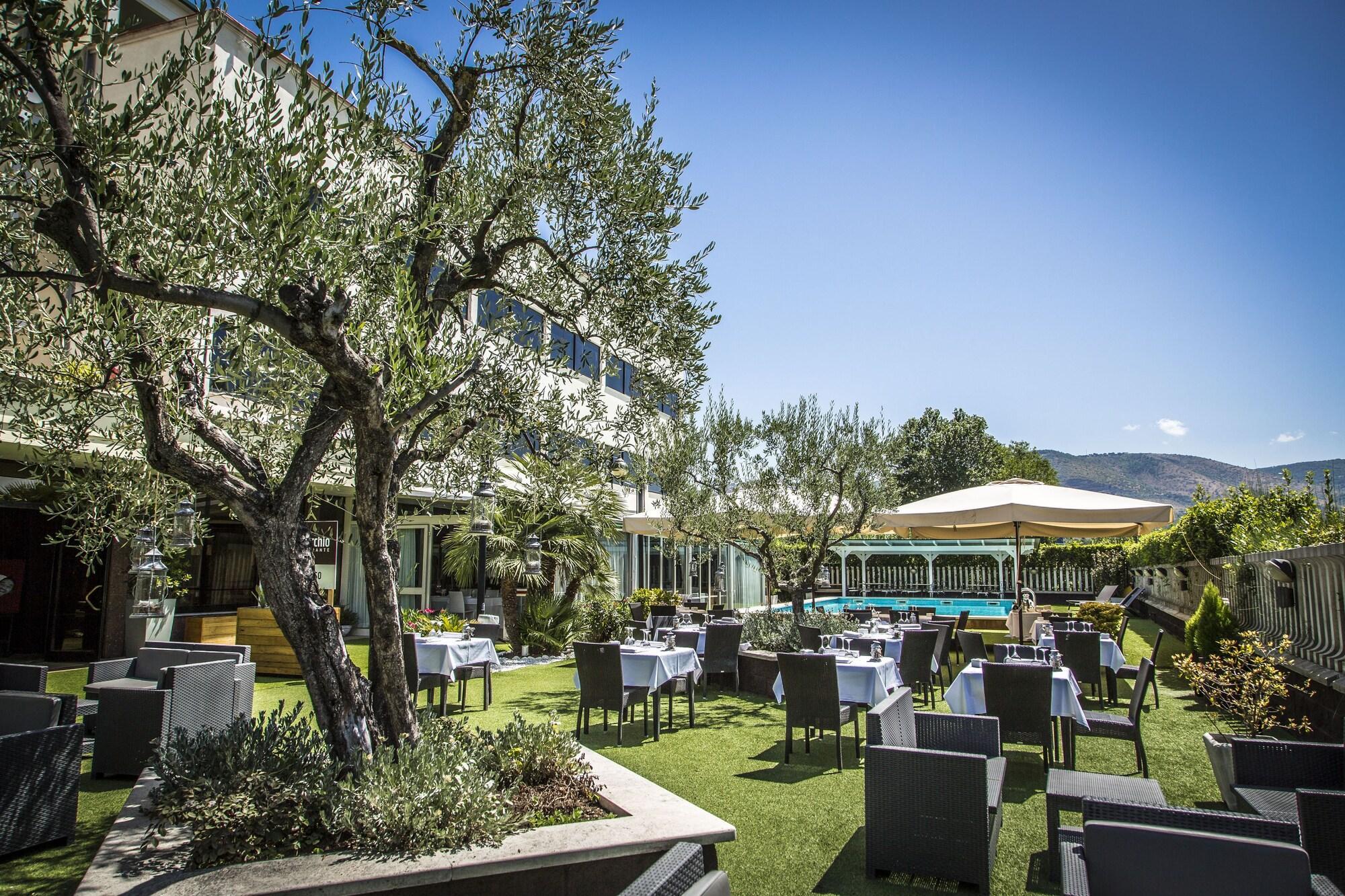 Hotel Cristallo Relais, Sure Hotel Collection By Best Western Tivoli Ngoại thất bức ảnh